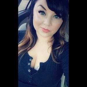 Meet your Posher, Gina